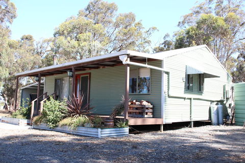 Kendenup Cottages And Lodge - Grafton Accommodation 30