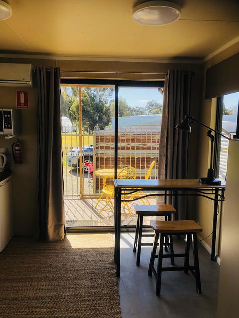 Kendenup Cottages And Lodge - Grafton Accommodation 4