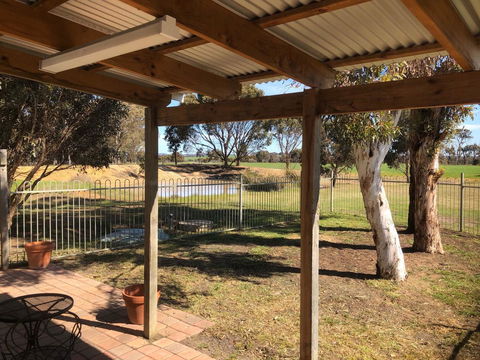 Kendenup Cottages And Lodge - Grafton Accommodation 6