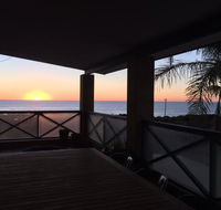 Surf views - Grafton Accommodation