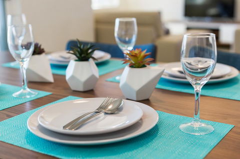 Como South Perth Villa - Grafton Accommodation 12