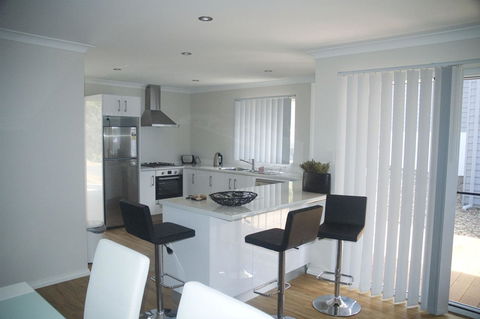 Cape Villas - Grafton Accommodation 4