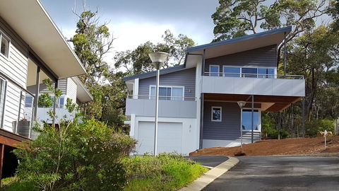 Cape Villas - Grafton Accommodation 0