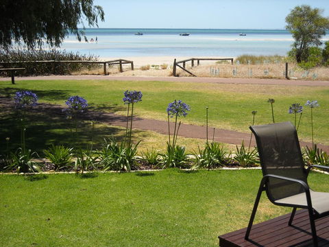 Beach House Dunsborough - Grafton Accommodation 12
