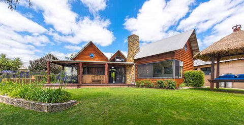 Beach House Dunsborough - Grafton Accommodation 23