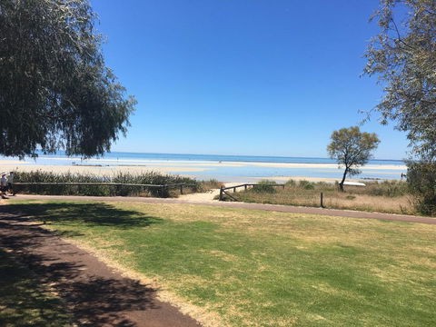Beach House Dunsborough - Grafton Accommodation 21