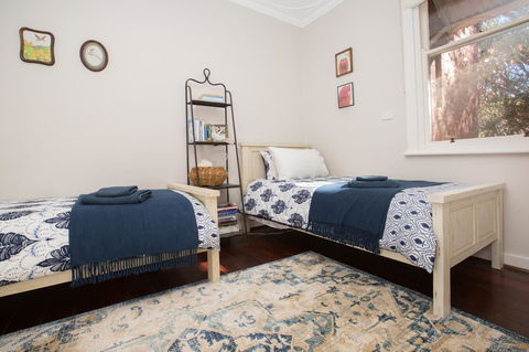 Historic Oakhill House Entire Estate - Grafton Accommodation 10