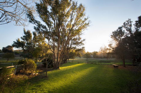 Historic Oakhill House Entire Estate - Grafton Accommodation 6