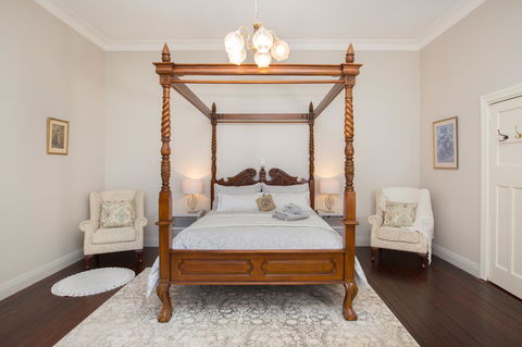 Historic Oakhill House Entire Estate - Grafton Accommodation 1