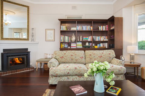 Historic Oakhill House Entire Estate - Grafton Accommodation 13