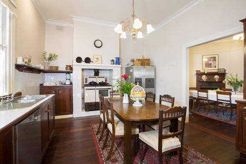 Historic Oakhill House Entire Estate - Grafton Accommodation 15