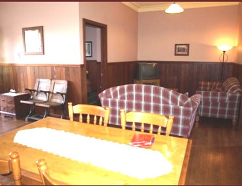 Pemberton Old Picture Theatre Holiday Apartments - Grafton Accommodation 35