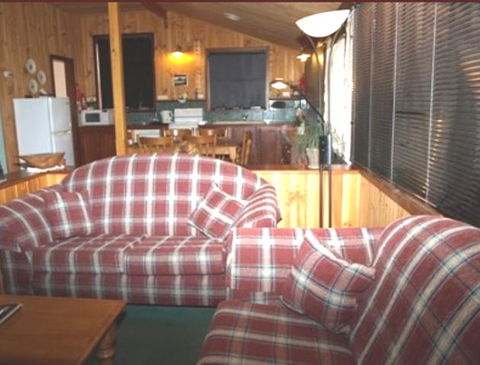 Pemberton Old Picture Theatre Holiday Apartments - Grafton Accommodation 8