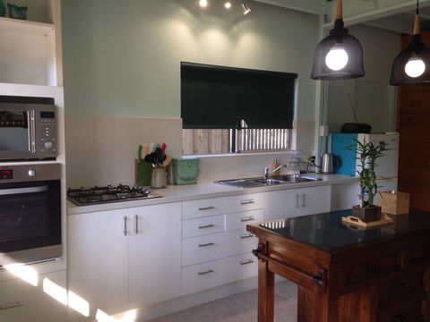 Dunsborough Barn Stay - Grafton Accommodation 6