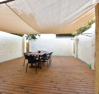 Kalbarri Sunset Villa - Grafton Accommodation