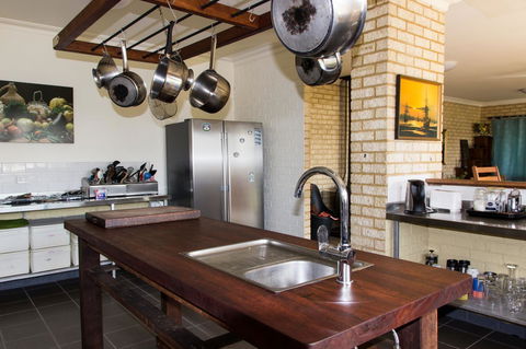Baywatch Retreat Augusta - Grafton Accommodation 4