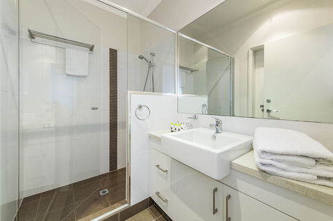 Dolphin Quay Apartments - Grafton Accommodation 42