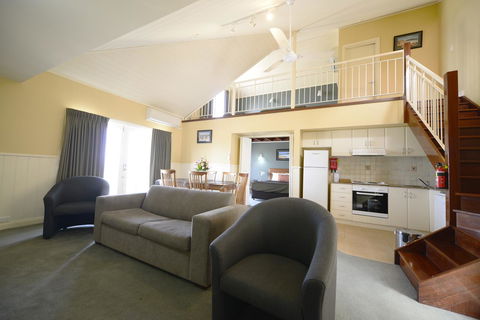 The Jetty Resort - Grafton Accommodation 10
