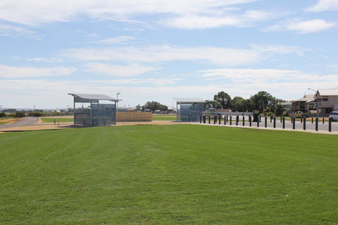 Jurien Beachfront Holiday Units - Grafton Accommodation 24