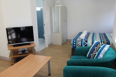 Mandurah Ocean Marina Chalets - Grafton Accommodation 34