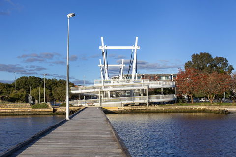 Como Executive Apartment - Grafton Accommodation 25