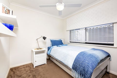 Como Executive Apartment - Grafton Accommodation 12