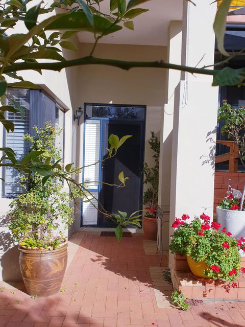 Como Executive Apartment - Grafton Accommodation 3