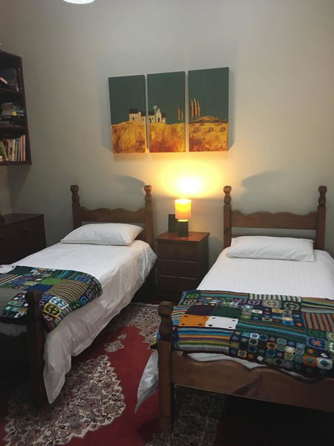 Rowley House - Grafton Accommodation 11