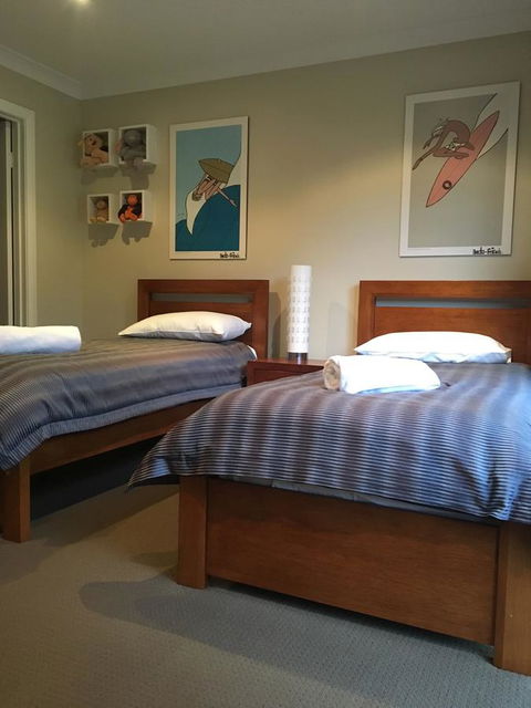 Rowley House - Grafton Accommodation 3