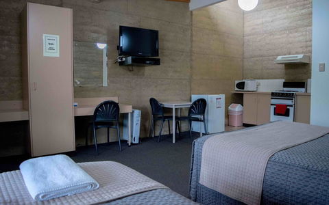 Hopetoun Motel & Chalet Village - Grafton Accommodation 35