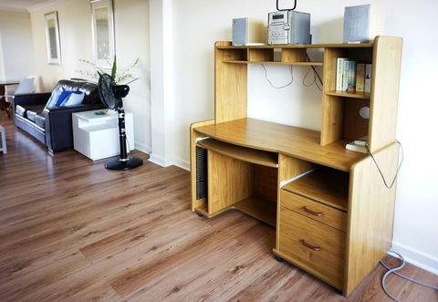 Studio 302 With Ocean Views - Grafton Accommodation 5