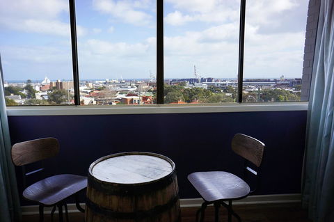 Studio 302 With Ocean Views - Grafton Accommodation 22