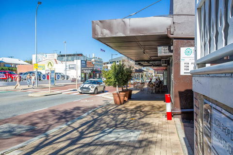 Fremantle Coastal Stay - 1 Bedroom Central Apartment - Grafton Accommodation 13