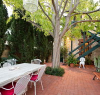Annie's Victorian Terrace Accommodation Fremantle