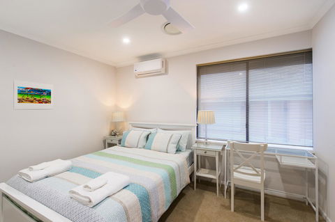 North Beach BnB - Grafton Accommodation 10