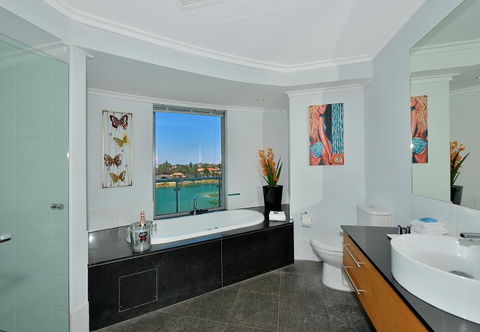 A 406 FANTASTIC OCEAN BEACH And MARINA VIEW APT - MANDURAH - Grafton Accommodation 30