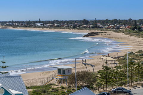 A 406 FANTASTIC OCEAN BEACH And MARINA VIEW APT - MANDURAH - Grafton Accommodation 5