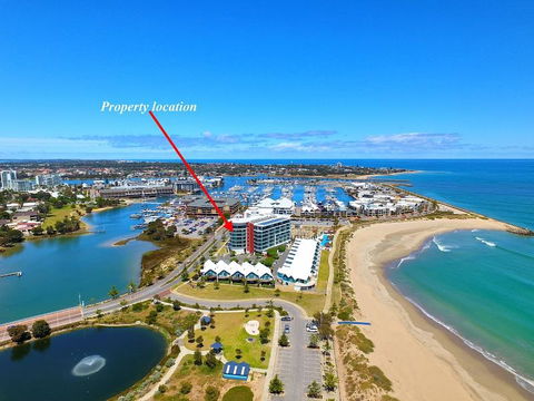 A 406 FANTASTIC OCEAN BEACH And MARINA VIEW APT - MANDURAH - Grafton Accommodation 27