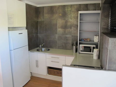 Studio 204 With Harbour, Ocean And Sunset Views From The Balcony - Grafton Accommodation 2