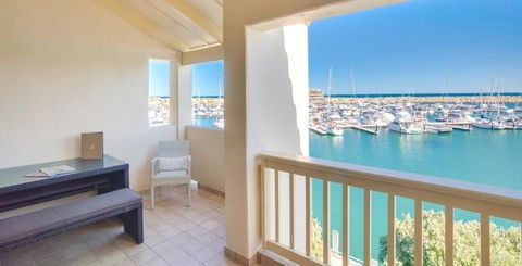 The Marina Hotel - Mindarie - Grafton Accommodation 9