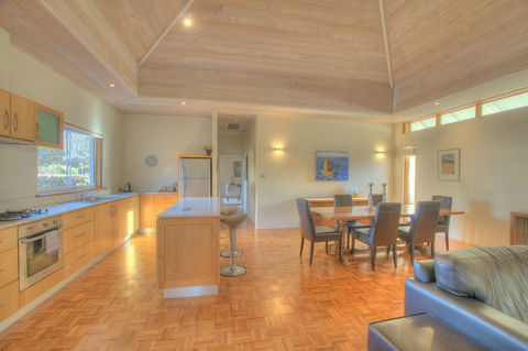 Moana Spa Villas - Prime Yallingup Location - Grafton Accommodation 15