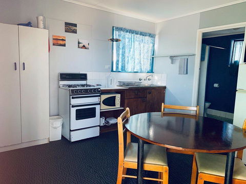 Shark Bay Cottages - Grafton Accommodation 29