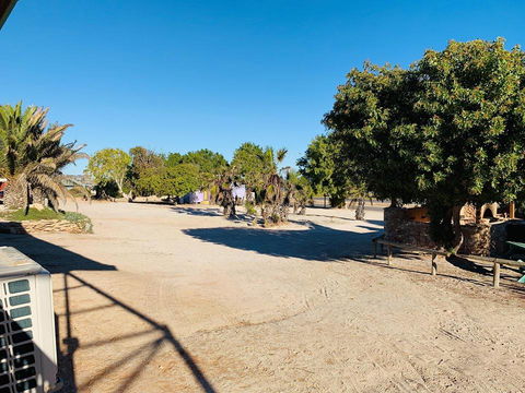 Shark Bay Cottages - Grafton Accommodation 13