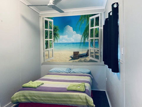 Shark Bay Cottages - Grafton Accommodation 18
