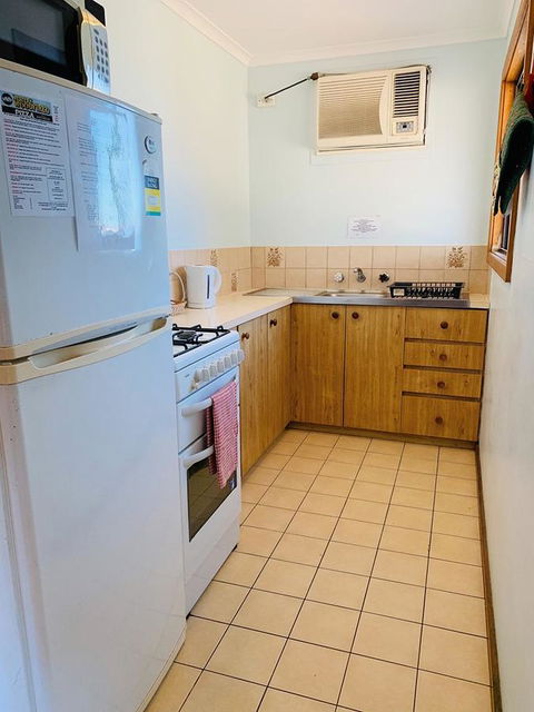 Shark Bay Cottages - Grafton Accommodation 3
