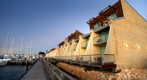 Fremantle Harbour Townhouse - Grafton Accommodation 15