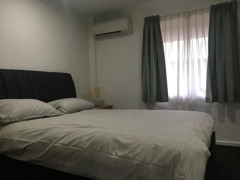 Fremantle Harbour Townhouse - Grafton Accommodation 8