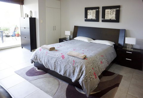 Studio 4 - Ground Floor Fremantle Apartment - Grafton Accommodation 0