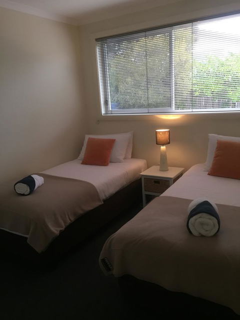 Old Pier Apartments - Grafton Accommodation 10
