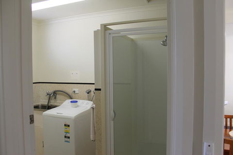 Old Pier Apartments - Grafton Accommodation 15